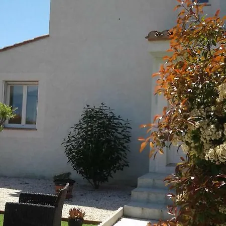 Homestay L'hirondelle Chez L'habitant